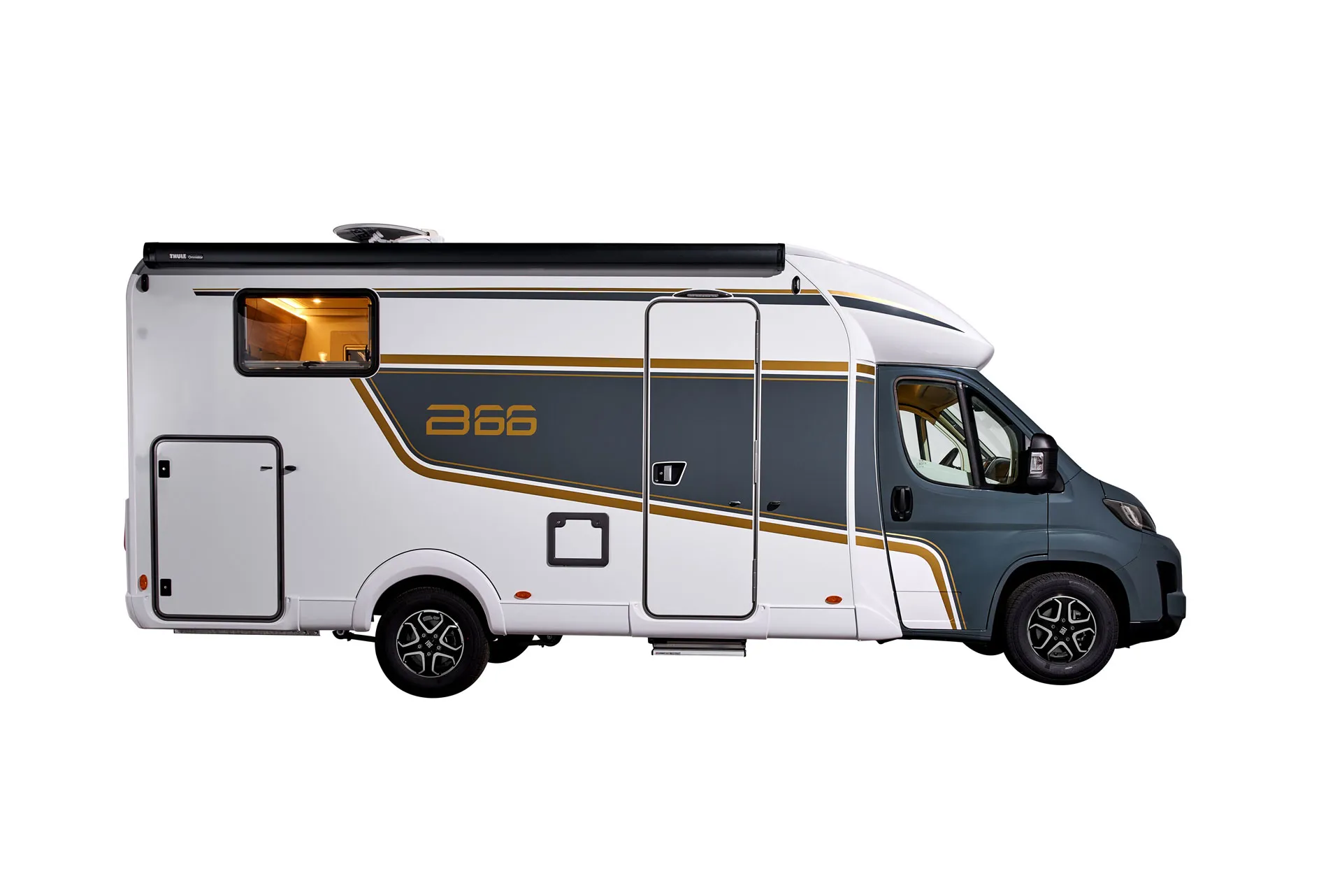 Buerstner B66 TD 690 Fotostudio Andyraesch WEB 003